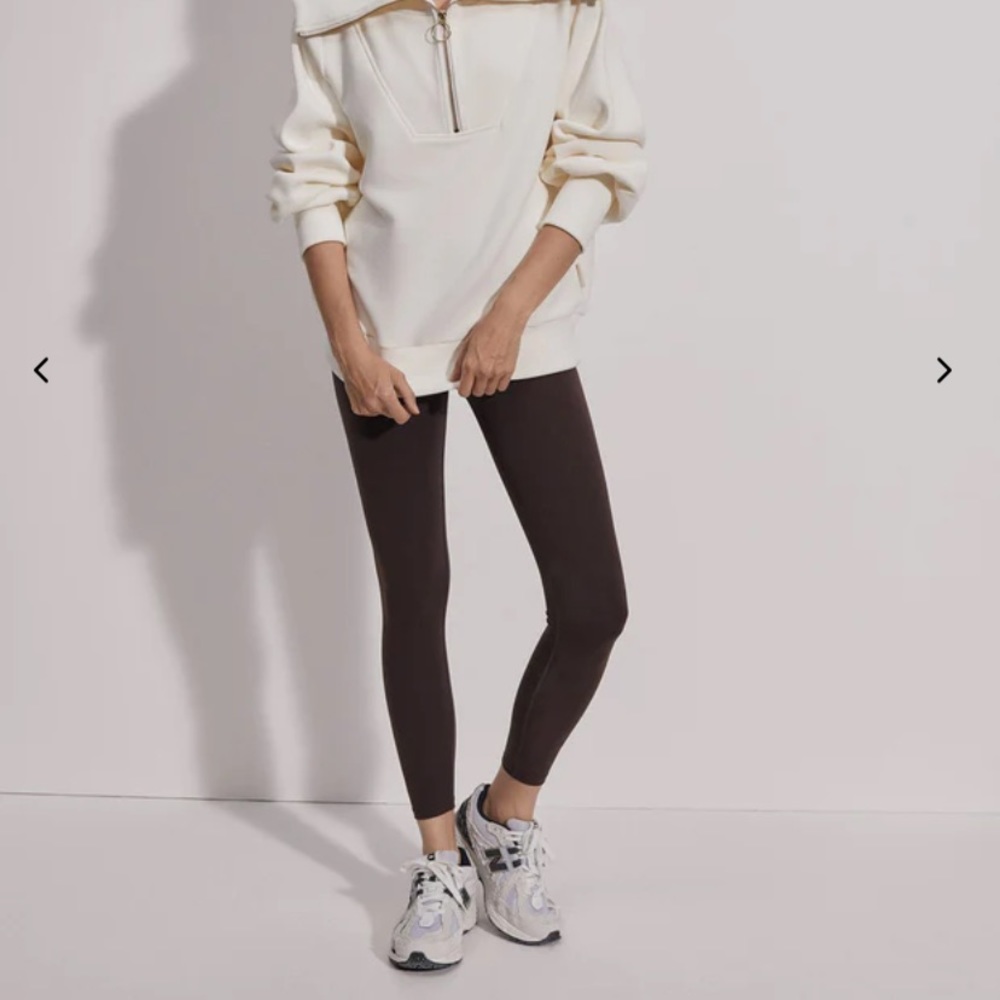 VARLEY half-zip pull-over.